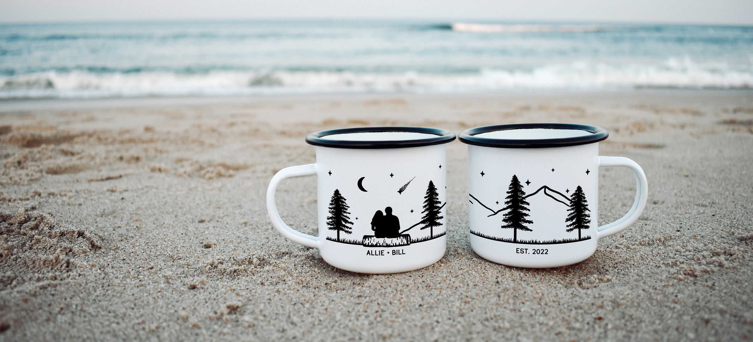 Couple personalized metal campfire mugs on the beach