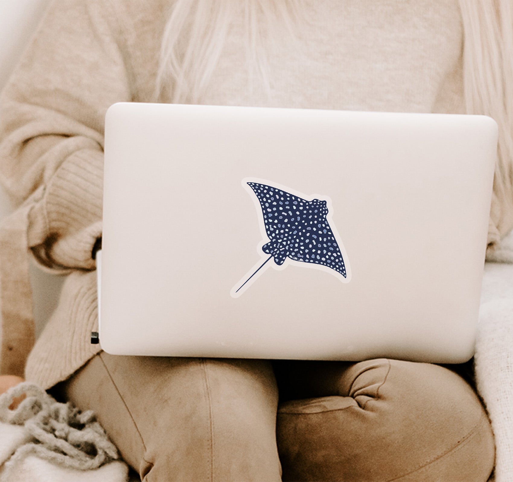 Large size Spotted Eagle Ray laptop decal